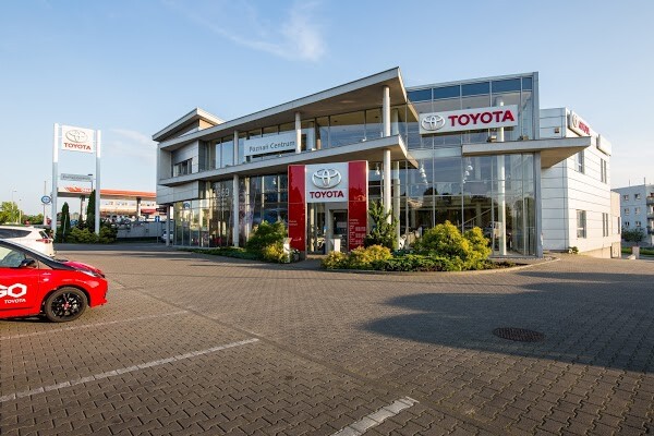 Toyota Poznań - Bobrzańska 1