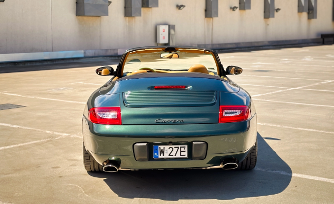 Porsche 911